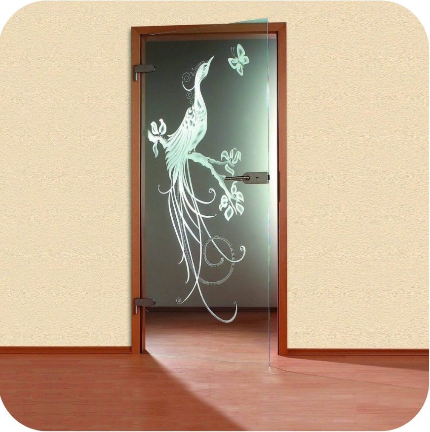 Từ việc đóng mở cửa sổ TP HCM trong những căn hộ cao cấp, đến việc bật tắt đèn, điều chỉnh nhiệt độ, hay quản lý an ninh, tất cả đều có thể thực hiện thông qua các trợ lý ảo thông minh như Google Assistant, Amazon Alexa hay Apple Siri.