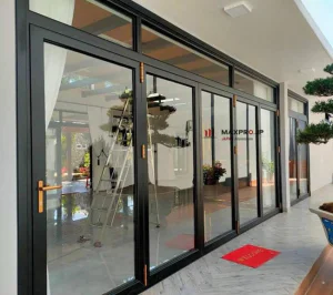 cửa nhôm maxpro