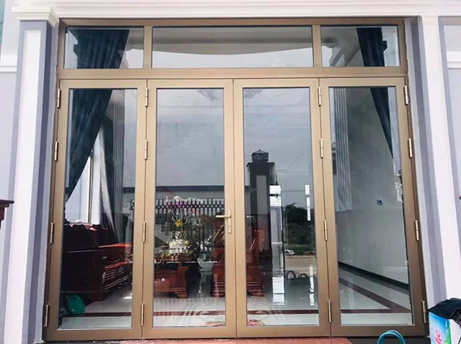 cửa nhôm kính Maxpro